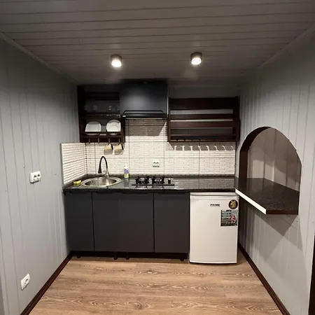 у віти номер 5 Apartment *